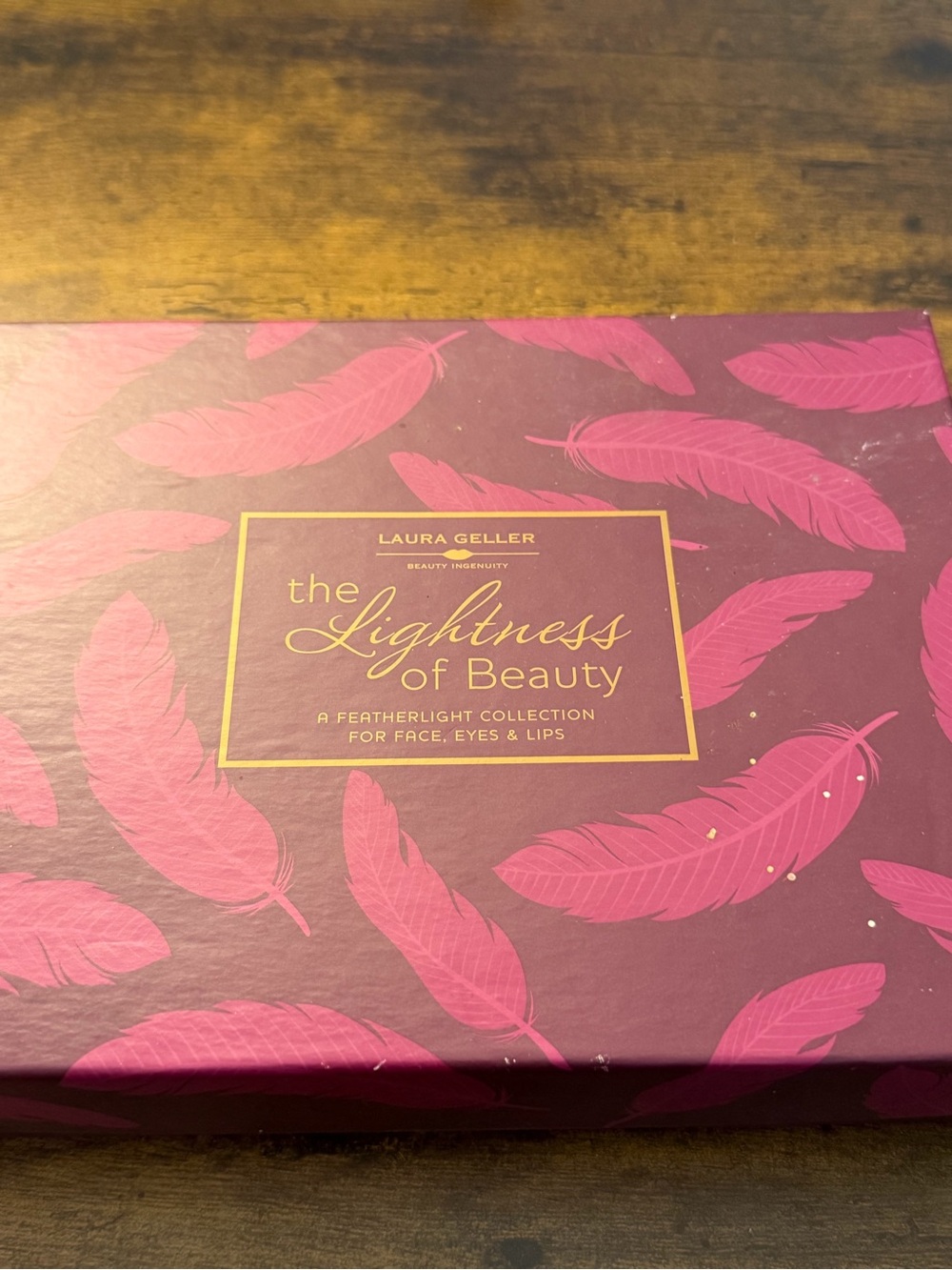 Laura Geller Featherlight Eyeshadow & Face Palette - Plum Pink